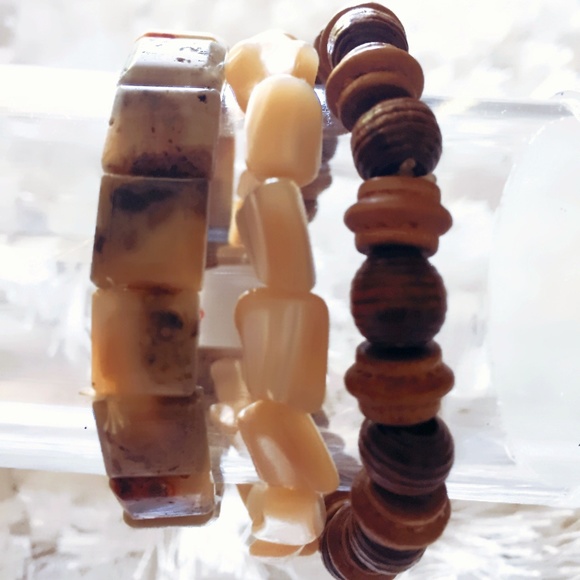 Jewelry - Women's Earth Tone Wood Boho Stretch Bracelets